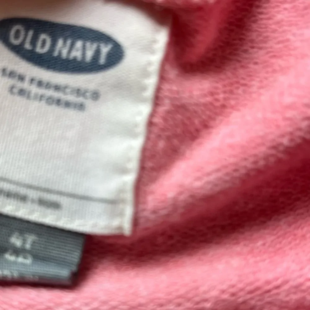 Girls Old Navy sweatshirt